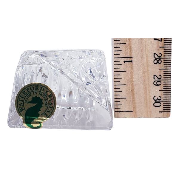 WATERFORD CRYSTAL WS Fionn's Knot Place Card Holders Set of 2 w/ Box *Tiny Flaw* - Picture 9 of 11